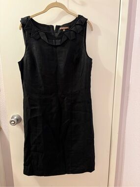 Adrienne Vittadini Black Sleeveless Shift Dress  Like New Size 12